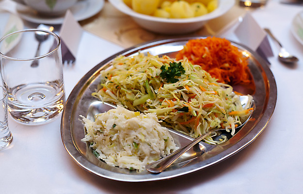 포토 JPG 해외이미지 식기 음식 결혼 탁자 호텔 육류 사람없음 장식 컵 가로 파티 식당 식사 샐러드 축하 합성 설정 뷔페 접수 해외202004 해외포토 가구 컨셉 식재료 숙소 이벤트 상점 파일형식 이미지허브