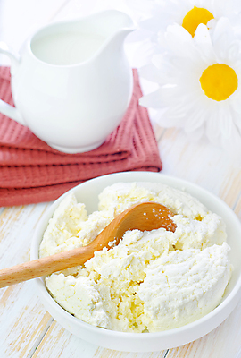 포토 JPG 해외이미지 라이프스타일 접시 꽃 음식 백그라운드 다이어트 재료 탁자 치즈 건강 요리 사람없음 목재 농장 주방 식사 우유 흰색 시골 신선 사발 맛 아침식사 상품 먹기 크림 유기농 시골집 데이지 날것 부드러움 요거트 내추럴 점심식사 단백질 칼슘 핸드메이드 해외202004 해외포토 나무 식물 식기 웰빙 컬러 가구 컨셉 농업 모션 유제품 주택 생활 감각 사기그릇 영양소 파일형식 이미지허브