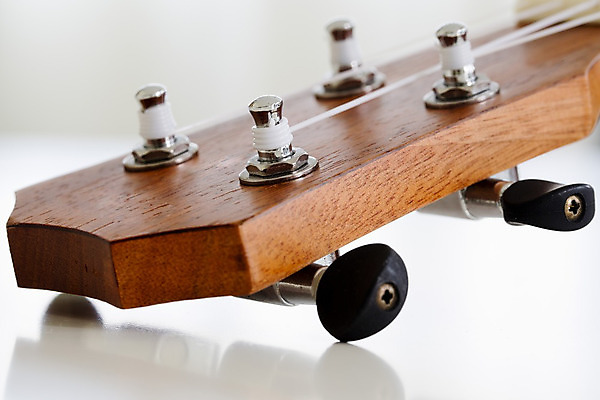 포토 JPG 해외이미지 모양 전통 줄 음악 노래 놀이 손잡이 여러명 사람없음 목재 갈색 소리 공연 흰색 기구 작음 오브젝트 오디오 긴장 고립 멜로디 해외202004 해외포토 나무 감정 컬러 다수 재료 문화예술 사람 이벤트 전자제품 크기 파일형식 이미지허브