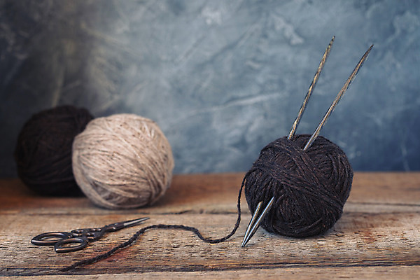 포토 JPG 해외이미지 전통 디자인 백그라운드 패턴 공 주택 따뜻함 취미 사람없음 목재 컬러풀 회색 수확 시골 직물 면 뜨개질 그룹 실 정상 바느질 묘사 질감 부드러움 섬유 짜임 수공예 양모 여의주 옛날 핸드메이드 해외202004 해외포토 나무 컬러 무늬 농업 재료 건물 감각 공예 파일형식 이미지허브