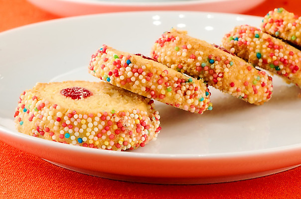 포토 JPG 해외이미지 전통 접시 문화 음료 음식 분홍색 백그라운드 오렌지 디저트 사탕 요리 사람없음 초록색 노란색 쌓기 쿠키 케이크 초콜릿 보라색 빵집 프랑스 흰색 하트 화려 그룹 변화 달콤 작음 자주색 굽기 오브젝트 질감 아몬드 흙더미 충동구매 프랑스어 멀티 어려움 페스츄리 핸드메이드 해외202004 해외포토 모양 문자 식기 유럽 빵 컬러 컨셉 과일 모션 쇼핑 상점 흙 견과류 맛 크기 구이 과소비 파일형식 더미 이미지허브