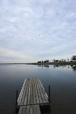 포토 JPG 해외이미지 나무 구름 호수 여행 자연 하늘 휴가 휴식 풍경 사람없음 야외 목재 물 여름 파란색 강 반사 환경 침묵 일몰 고독 저녁 스카이라인 해외202004 해외포토 자연요소 식물 계절 감정 컬러 컨셉 재료 노을 소리 야간 생태계 파일형식 이미지허브