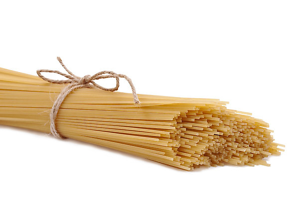 포토 JPG 해외이미지 전통 접시 밧줄 음식 백그라운드 다이어트 재료 건조 파스타 건강 스파게티 요리 사람없음 노란색 주방 식당 식사 저녁식사 이탈리아 흰색 최고 맛 밀 지중해 먹기 날씬함 국수 활 날것 밀가루 점심식사 마카로니 얇은 전국 채식주의자 페스츄리 해외202004 해외포토 식기 유럽 줄 빵 바다 컬러 컨셉 모션 곡류 서양음식 상점 면류 가루 몸매 채식 파스타면 파일형식 이미지허브