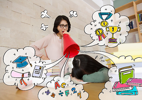 편집이미지 여자 교육 어린이 엎드리기 40대 말풍선 학사모 합성일러스트 성인 두명 책 확성기 한국인 분노 졸업장 트로피 메달 잔소리 이미지편집 AI파일 모자_잡화 감정 중년 졸업 모션 사람 동양인 상_우승 상_상패 파일형식 벡터