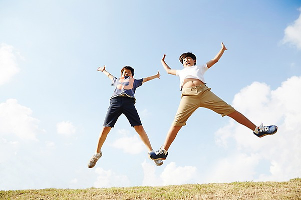 포토 JPG 주간 전신 구름 남자 남학생 중학생 하늘 팔벌리기 함께함 잔디 야외 두명 앞모습 10대 친구 점프 우정 활발 한국인 상쾌 남자만 십대남자만 남중생 국내포토 자연요소 식물 학생 감정 뷰포인트 컨셉 관계 모션 청소년 사람 동양인 십대만 파일형식