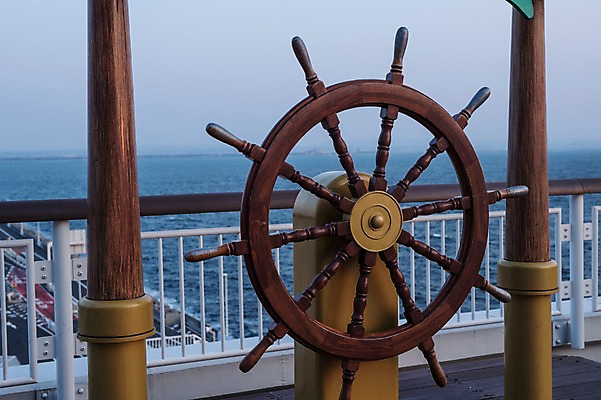 포토 JPG 주간 바다 풍경 사람없음 야외 일본 도쿄 키_배핸들 선박 우미호타루 국내포토 자연요소 아시아 수상교통 핸들 파일형식