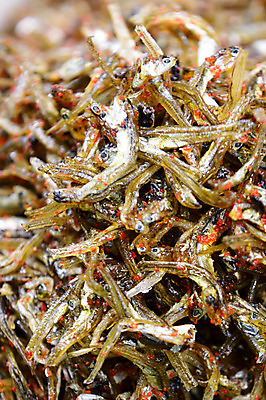 포토 JPG 음식 반찬 근접촬영 사람없음 쌓기 멸치 멸치볶음 일본음식 국내포토 뷰포인트 모션 어류 볶음 파일형식