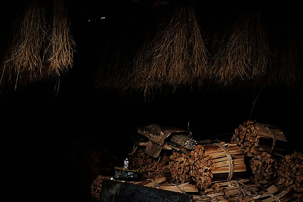 포토 JPG 매달리기 사람없음 쌓기 일본 볏짚 장작 창고 국내포토 아시아 모션 짚 파일형식