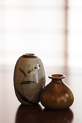 포토 JPG 전통소품 실내 사람없음 항아리 도자기 오브젝트 국내포토 전통 내부 파일형식