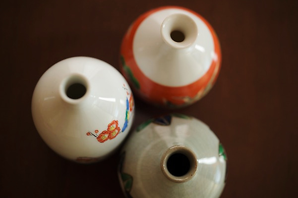 포토 JPG 전통소품 실내 사람없음 항아리 도자기 오브젝트 국내포토 전통 내부 파일형식