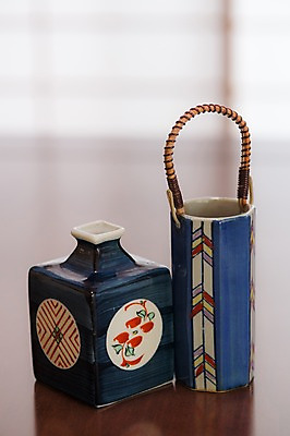 포토 JPG 전통소품 실내 사람없음 도자기 병 오브젝트 국내포토 전통 식기 내부 파일형식