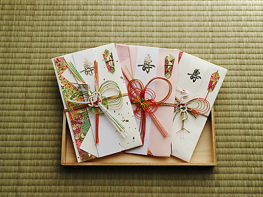 포토 JPG 봉투 실내 사람없음 축하 오브젝트 돈봉투 세장 국내포토 컨셉 3 내부 파일형식