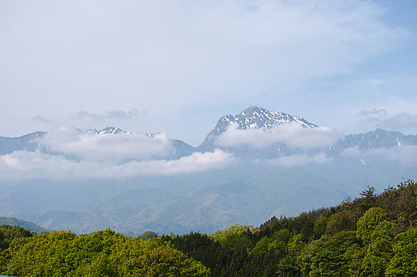포토 JPG 주간 구름 자연 하늘 산 풍경 사람없음 야외 안개 야마나시 국내포토 자연요소 날씨 일본 생태계 파일형식