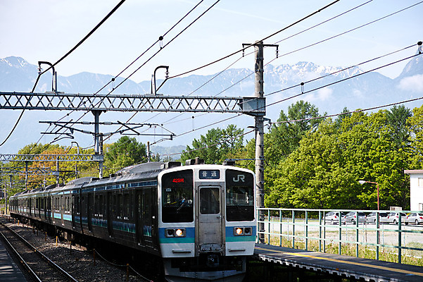 포토 JPG 주간 풍경 사람없음 야외 일본 기찻길 전선 전철 전봇대 야마나시 철도의날 국내포토 자연요소 공공시설 아시아 육상교통 대중교통 파일형식 법정기념일