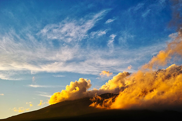 포토 JPG 주간 구름 자연 하늘 산 풍경 사람없음 야외 일출 일몰 안개 야마나시 국내포토 자연요소 날씨 노을 일본 생태계 파일형식