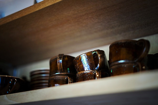 포토 JPG 실내 사람없음 컵 찻잔 찬장 국내포토 식기 가구 잔 내부 파일형식