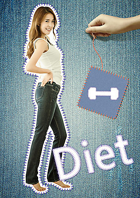 전신 PSD 편집이미지 손 여자 다이어트 서기 들기 성인 두명 옆모습 신체부위 뷰티 아령 한국인 청바지 바느질 바늘땀 여자만 성인여자한명만 이미지편집 뷰포인트 바지 모션 건강 사람 동양인 여자한명만 성인여자만 파일형식