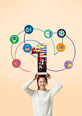 PSD 편집이미지 1 여자 대학생 졸업 그래프 자물쇠 서기 미소 들기 상반신 20대 성인 두명 앞모습 책 한국인 과녁판 성인여자한명만 이미지편집 학생 교육 뷰포인트 모션 표정 사람 동양인 청년 여자한명만 성인여자만 파일형식