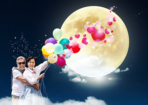 PSD 구름 편집이미지 여자 남자 중년 포옹 하늘 사랑 들기 상반신 두명 옆모습 한국인 보름달 하트 풍선 중년부부 중년만 이미지편집 자연요소 모양 부부 감정 뷰포인트 안기 모션 사람 동양인 성인 달 성인만 파일형식