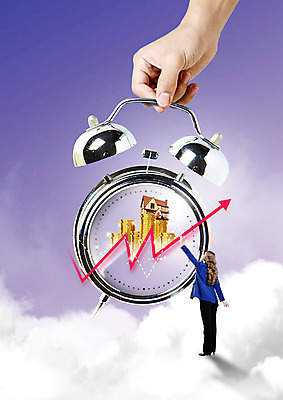 전신 PSD 백인 구름 편집이미지 손 여자 화살표 부동산 주택 서기 들기 정장 20대 성인 두명 신체부위 쌓기 동전 자명종 비즈니스우먼 상승 꺾은선그래프 이미지편집 자연요소 서양인 옷 시계 컨셉 돈 비즈니스 모션 그래프 사람 청년 건물 알람 직장인 재산 파일형식