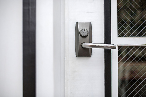 포토 JPG 주간 백그라운드 거리 서울 손잡이 풍경 사람없음 야외 아웃포커스 문 대문 삼청동 인사동 국내포토 자연요소 한국 촬영기법 종로 파일형식