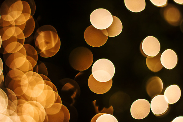 포토 JPG 해외이미지 디자인 백그라운드 크리스마스 패턴 추상 휴가 전등 미술 사람없음 장식 빛 파티 축제 축하 원형 야간 소프트포커스 보케 광 블러 해외202004 해외포토 자연요소 도형 기념일 컨셉 무늬 문화예술 조명 촬영기법 이벤트 파일형식 이미지허브