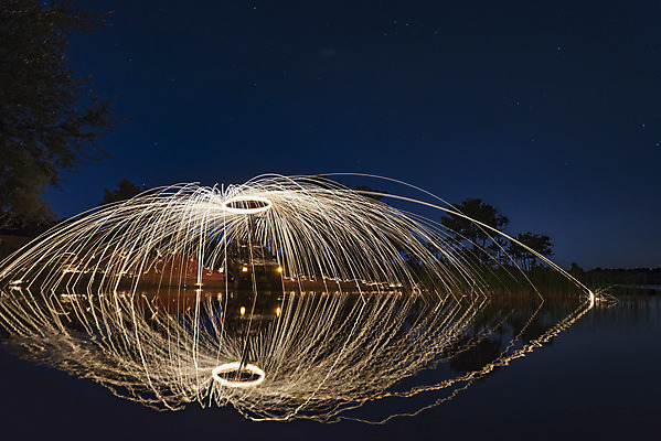 포토 JPG 해외이미지 자동차 자연 사람없음 빛 반사 캠핑 장노출 특별함 해외202004 해외포토 육상교통 컨셉 레저 촬영기법 생태계 파일형식 이미지허브