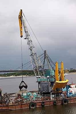 포토 JPG 해외이미지 호수 사람없음 건물 강 리프팅 해외202004 해외포토 건축물 파일형식 이미지허브