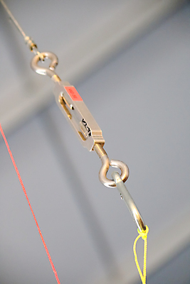 포토 JPG 해외이미지 직업 산업 백그라운드 건축양식 공장 바닥 매달리기 사람없음 빛 상점 금속 장비 흰색 업무 작업실 수리 제조 은색 철 묘사 창고 오브젝트 천장 철사 목공예 고정 수납 정비공 공학 건축업자 고립 철강 하드웨어 해외202004 해외포토 교육 건축 컬러 공업 모션 재질 컴퓨터 작업 기술자 공예 파일형식 이미지허브