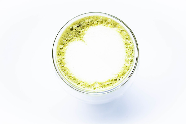 포토 JPG 해외이미지 실내 사람없음 컵 거품 녹차 흰배경 녹차라떼 말차 해외202004 말차라떼 해외포토 식기 백그라운드 내부 차_음료 흰색 라떼 파일형식 이미지허브