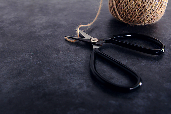 포토 JPG 해외이미지 전통 줄 백그라운드 공 사람없음 회색 공구 자르기 삼베 오브젝트 복고 노끈 카피스페이스 해외202004 해외포토 컬러 모션 공백 도구 파일형식 천_직물 이미지허브