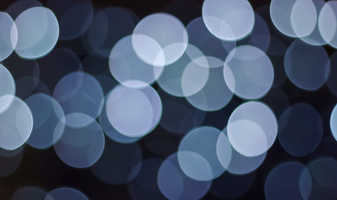 포토 JPG 해외이미지 디자인 백그라운드 크리스마스 패턴 벽지 추상 휴가 조명 새로움 기념 사람없음 장식 파란색 빛 파티 검은색 축제 흰색 축하 점 원형 은색 야간 소프트포커스 연도 질감 보케 마법 빛망울 광 블러 여의주 유흥 효과 해외202004 해외포토 자연요소 도형 기념일 컬러 컨셉 무늬 촬영기법 이벤트 파일형식 이미지허브