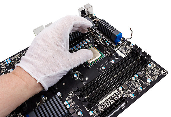 포토 JPG 해외이미지 손 산업 장갑 비즈니스 부분 엄마 사람없음 컴퓨터 디지털 힘 장비 에너지 신용카드 엔지니어 수리 콘센트 연결 메인 오브젝트 서비스 라디오 순환 반도체 전자 시스템 다이오드 마더보드 메인보드 설치 콘덴서 프로세서 하드웨어 해외202004 해외포토 잡화 가족 모션 신체부위 금융 전자제품 기술자 파일형식 이미지허브