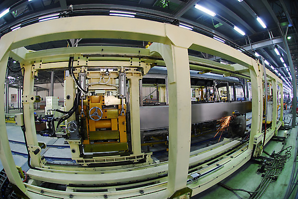 포토 JPG 해외이미지 직업 남자 산업 안경 장갑 공장 불 노동자 전등 프레임 관리 가면 안전 사람 사람없음 건물 파란색 반사 금속 힘 기계 장비 도구 업무 작업 수리 제조 보호 철 질감 방패 무거움 땅바닥 용접 용접공 조작 철강 해외202004 해외포토 자연요소 건축물 잡화 컬러 컨셉 공업 재질 조명 바닥 무게 파일형식 이미지허브