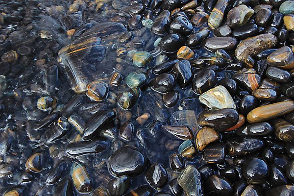 포토 JPG 해외이미지 아이콘 종이 백그라운드 사람없음 물 검은색 활발 젖음 하트 심볼 세련 해외202004 해외포토 자연요소 모양 컬러 컨셉 파일형식 이미지허브