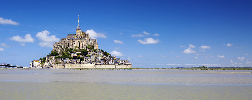 포토 JPG 해외이미지 유럽 바다 여행 건축양식 조류 하늘 산 파노라마 사람없음 파란색 성당 교회 여행객 프랑스 도시 성 중세 역사 성자 엽서 장면 타운 수도원 프랑스어 고딕 노르망디 수녀원 옛날 해외202004 해외포토 동물 문자 건축물 건축 나라 종교 컬러 종교건축 촬영기법 사람 편지 파일형식 이미지허브