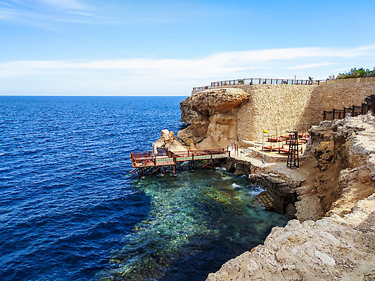포토 JPG 해외이미지 구름 바다 여행 자연 하늘 휴가 산 이집트 사람 풍경 사람없음 물 파란색 수영 흰색 뜨거움 산호 휴양지 다이빙 암초 홍해 야외의자 파라다이스 수평선 해외202004 해외포토 자연요소 컬러 의자 아프리카 장소 수상스포츠 자포동물 생태계 수중스포츠 파일형식 이미지허브
