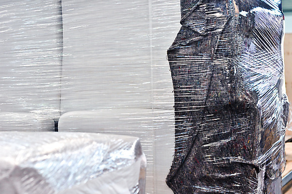 포토 JPG 해외이미지 디자인 음식 백그라운드 패턴 가방 포장 추상 사탕 사람없음 빛 쇼핑 상자 크래커 회색 흰색 오픈 투명 보호 상품 컨테이너 플라스틱 은박지 가득함 필름 싱글 질감 패키지 시트 소매 짐싸기 옛날 효과 해외202004 해외포토 잡화 산업 컬러 컨셉 무늬 재질 디저트 쿠키 파일형식 이미지허브