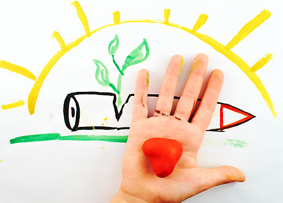 포토 JPG 해외이미지 식물 손 어린이 손가락 미술 사람 소녀 사람없음 세계 태양 평화 화목 페인트 우정 엄지손가락 흰색 하트 붓 작음 피부 그림 군용 전쟁 총알 고립 해외202004 해외포토 자연요소 모양 여자 무기 컬러 컨셉 문화예술 군대 신체부위 친구 크기 파일형식 이미지허브