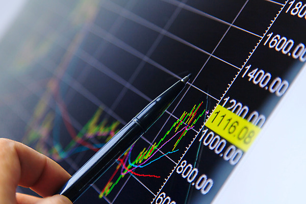 포토 JPG 해외이미지 선 백그라운드 돈 인터넷 비즈니스 통계 성공 그래프 사람없음 금융 경제 컴퓨터 글로벌 숫자 판매 디지털 스크린 모니터 자료 거래 정보 성장 바 시장 구매 주식 가격 분석 속도 무역 외화 투자 인덱스 경영 해외202004 해외포토 문자 산업 컨셉 전자제품 쇼핑 재산 파일형식 이미지허브