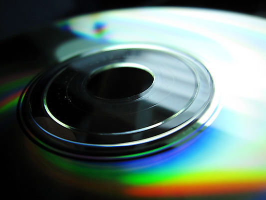 포토 JPG 해외이미지 백그라운드 무지개 장신구 안전 사람없음 빛 컴퓨터 컬러풀 반사 상점 자료 CD 구멍 영화 보안 수납 토막 DVD 해외202004 해외포토 자연요소 컬러 문화예술 전자제품 파일형식 이미지허브