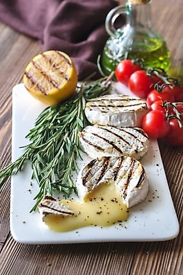 포토 JPG 해외이미지 접시 음식 2 유리 탁자 치즈 건강 요리 사람없음 목재 초록색 머리 이탈리아 우유 껍질 흰색 시골 신선 원형 액체 닫기 그릴 정상 바비큐 자르기 굽기 레몬 허브 올리브 부드러움 후추 로즈메리 프랑스어 곰팡이 프리미엄 해외202004 해외포토 도형 나무 식물 문자 식기 열매 유럽 컬러 가구 과일 재료 모션 재질 주방용품 유제품 신체부위 감각 구이 향신료 파일형식 이미지허브