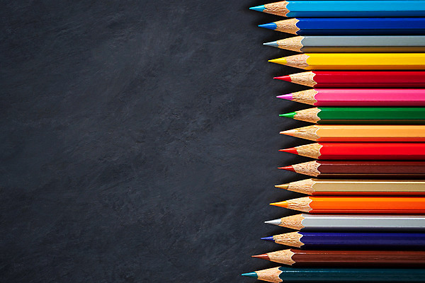 포토 JPG 해외이미지 교육 어린이 백그라운드 컨셉 무지개 패턴 교실 학교 표면 문구용품 실내 미술 사람없음 목재 장식 가로 스터디 세트 사무실 연필 우주 칠판 어둠 침묵 공백 활발 장비 도구 그리기 막대기 그룹 정상 수집 질감 크레파스 날카로움 줄서기 해외202004 해외포토 자연요소 나무 무늬 비즈니스 재료 모션 문화예술 학용품 사람 내부 학습 필기구 소리 오브젝트 파일형식 이미지허브