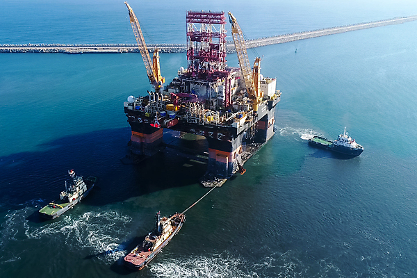 포토 JPG 해외이미지 식물 산업 바다 오렌지 공장 자연 하늘 해변 사람없음 물 환경 탑 항구 힘 일몰 장비 에너지 탐험 화물 보트 휘발유 조선소 기중기 함선 연료 가스 포트 자원 단상 폴란드 유지 송곳 조작 해외202004 해외포토 자연요소 건축물 유럽 배_교통 과일 공업 교통시설 노을 운송업 중장비 석유 생태계 파일형식 이미지허브