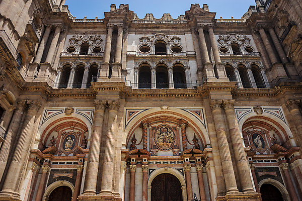 포토 JPG 해외이미지 구름 유럽 기독교 문화 모래 바다 여행 자연 하늘 휴가 풍경 해변 사람없음 장식 물 여름 파란색 야자수 교회 마을 맑음 침묵 시골 도시 스페인 주식 지중해 휴양지 질감 양산 석고 스페인어 안달루시아 해외202004 해외포토 자연요소 나무 계절 나라 종교 컬러 날씨 금융 소리 장소 생태계 파일형식 이미지허브