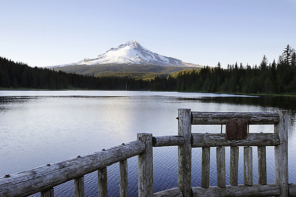포토 JPG 해외이미지 나무 호수 여행 자연 하늘 낚시 스키 산 풍경 사람없음 야외 목재 초록색 물 파란색 항구 미국 황무지 숲 갑판 휴양지 통나무 태평양 해외202004 해외포토 자연요소 식물 바다 컬러 북아메리카 배_교통 재료 교통시설 레저 겨울스포츠 장소 생태계 파일형식 이미지허브