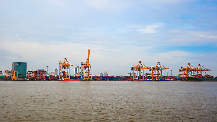 포토 JPG 해외이미지 산업 바다 비즈니스 교통시설 사람없음 물 글로벌 항구 거래 화물 컨테이너 조선소 배송 기중기 수납 포트 수입 유조선 터미널 해외202004 해외포토 자연요소 교통 운송업 중장비 시설 파일형식 이미지허브