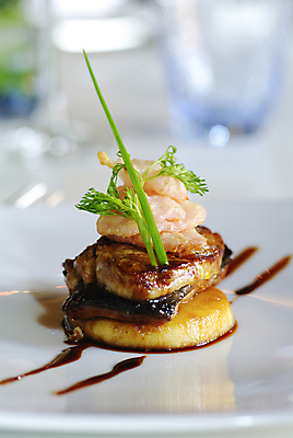 포토 JPG 해외이미지 접시 음식 분홍색 조각 다이어트 채소 유리 고추 탁자 새우 건강 어류 스테이크 요리 사람없음 초록색 노란색 식당 와인 식사 저녁식사 신선 고급 그릴 먹기 레몬 허브 해산물 준비 유기농 올리브 연어 후추 바질 점심식사 오메가 해외202004 해외포토 식물 식기 웰빙 열매 컬러 가구 컨셉 과일 모션 재질 주방용품 주류 서양음식 갑각류 상점 수중동물 향신료 파일형식 이미지허브