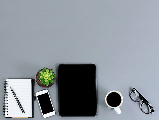 포토 JPG 해외이미지 식물 커피 음료 백그라운드 비즈니스 통신 탁자 모바일 사람없음 스마트폰 컴퓨터 사무실 알약 펜 공책 회색 업무 작업실 계획 사이버 책상 머리위 카피스페이스 해외202004 해외포토 컬러 가구 컨셉 문구용품 전자제품 핸드폰 스마트기기 필기구 약 공백 작업 파일형식 이미지허브