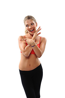 포토 JPG 해외이미지 백인 모델 학생 손 배너 여자 행복 포스터 종이 백그라운드 텍스트 광고판 선물 한명 사람 초록색 우주 중국 공백 전시 방 흰색 신선 잡기 신용카드 사인 보여주기 서명 고립 카피스페이스 해외202004 해외포토 서양인 1 감정 아시아 컬러 모션 알림판 신체부위 금융 판 파일형식 이미지허브